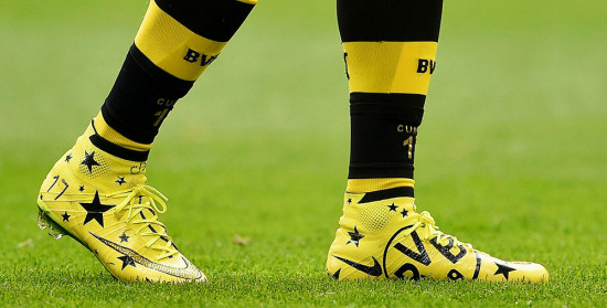 Mercurial personalizzate Aubameyang.jpg